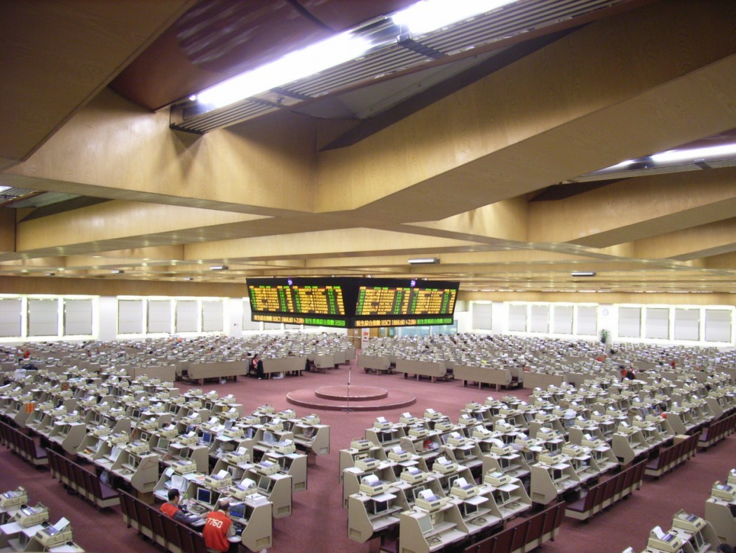 Hong Kong Stock Exchange to Launch Blockchain-Powered Market in 2018