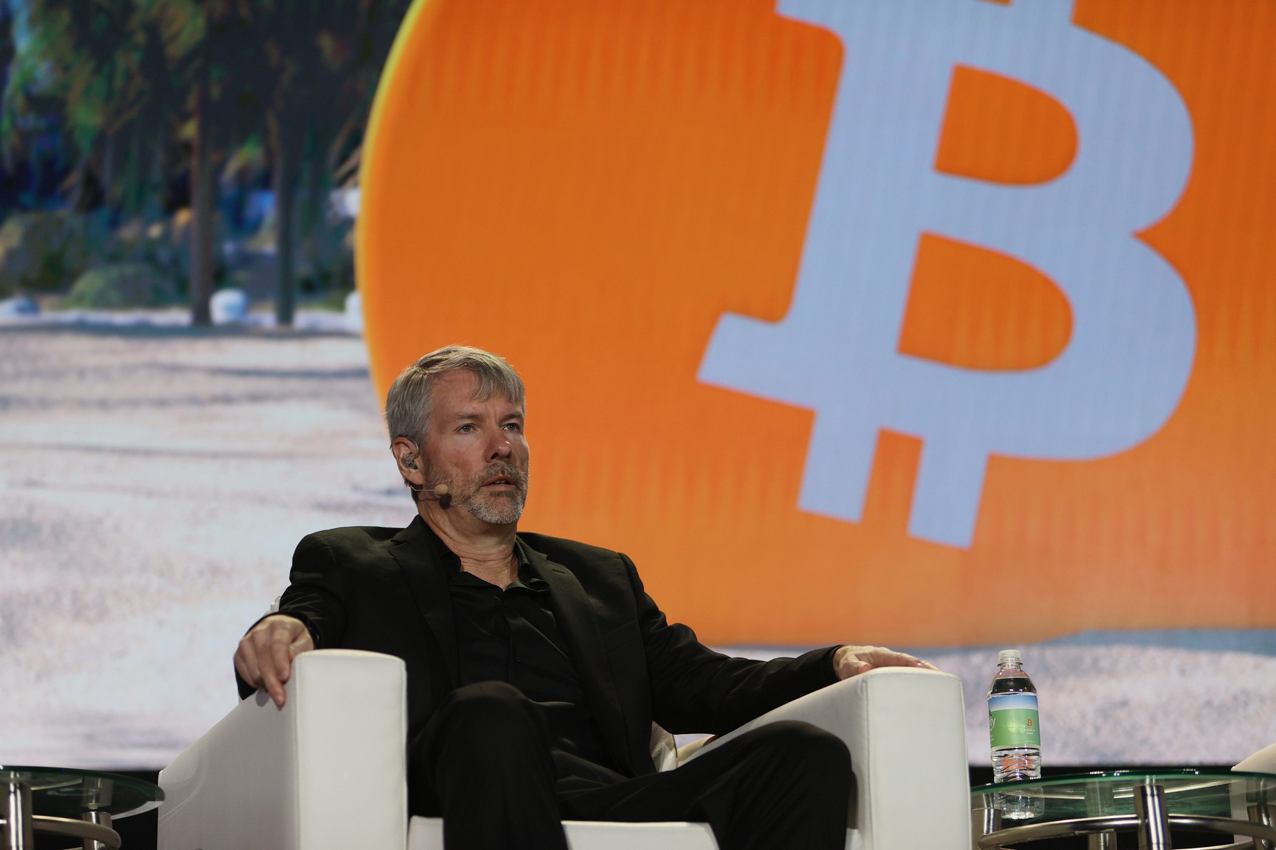 MicroStrategy has completed its $500 million secured notes offering and going to buy bitcoin.