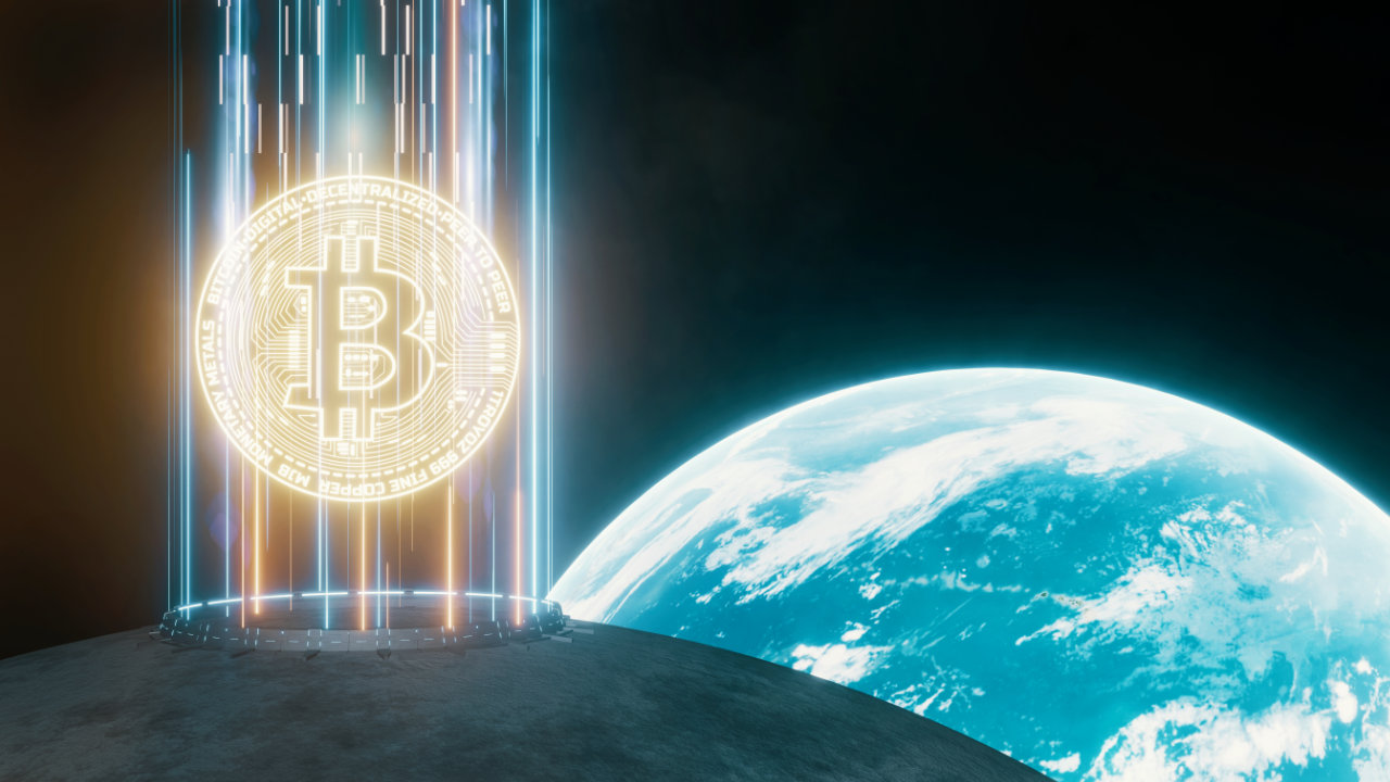 Bitcoin's Chief Strategist Predicts 'Exponential Growth Ahead', according to Fundstrat's Chief Strategist.