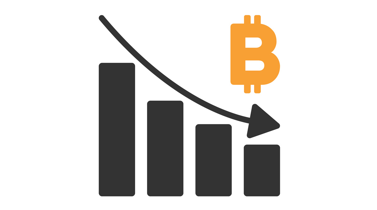 Bitcoin drops below $44,000, the crypto economy falls by 4.5 percent, and traders flock to stablecoins.