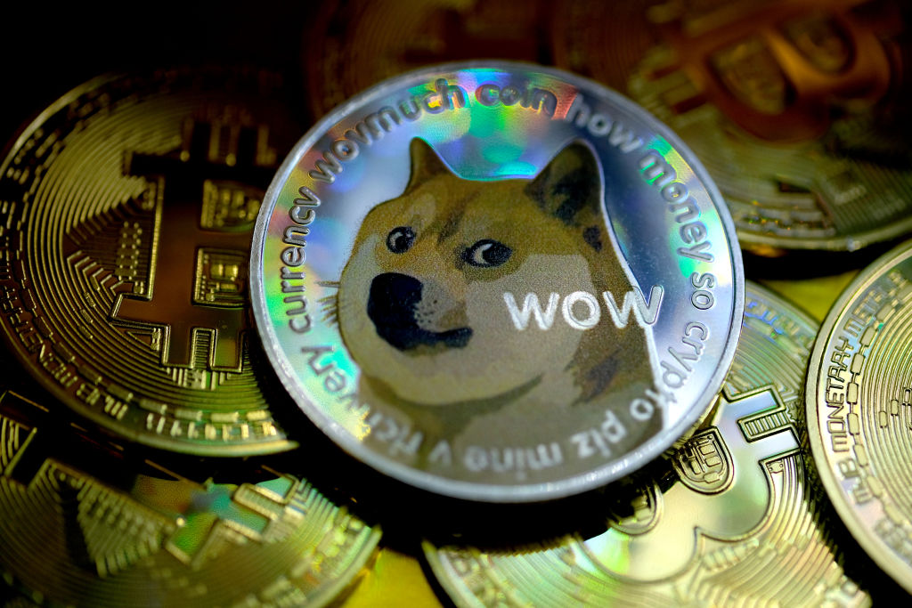 After Elon Musk declares that he will not sell his cryptocurrency holdings, Dogecoin surges briefly.