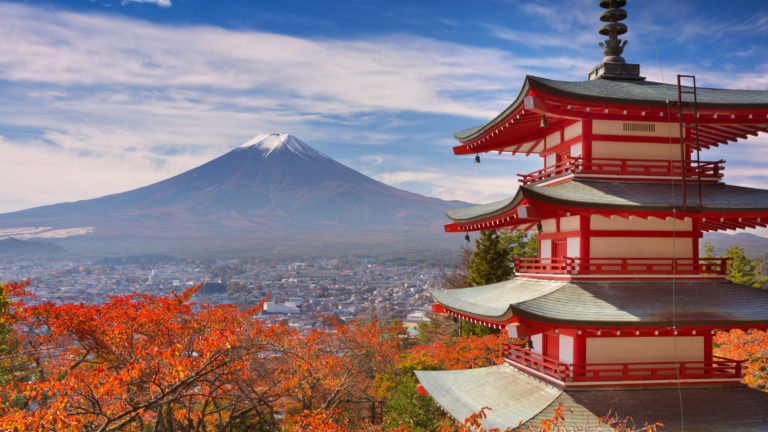 While China Bans Bitcoin Exchanges, Japanese Government Embraces Them